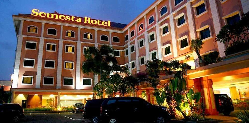 Semesta Heritage Hotel & Convention Semarang Exterior photo