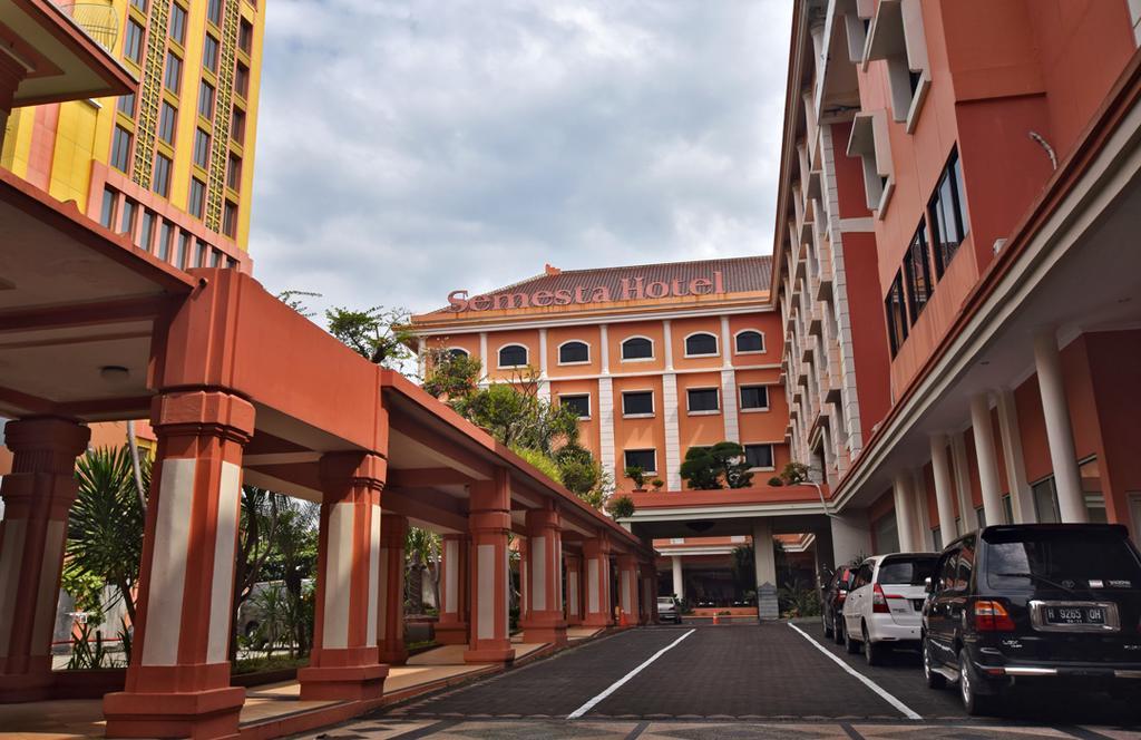 Semesta Heritage Hotel & Convention Semarang Exterior photo